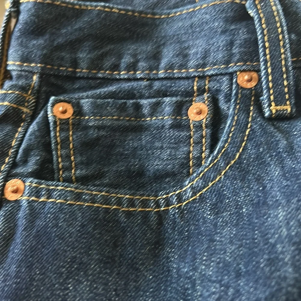 New Levi’s Original 501 dark wash waterless strait leg leather tag button front